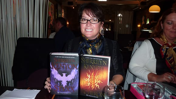 Sherrilyn Kenyon - Paris - 14-09-13 - 029